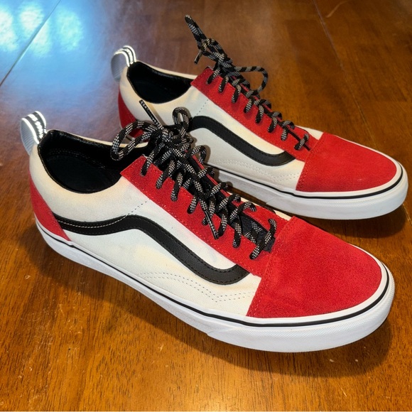 Vans Old School Sneakers - Picture 1 of 6